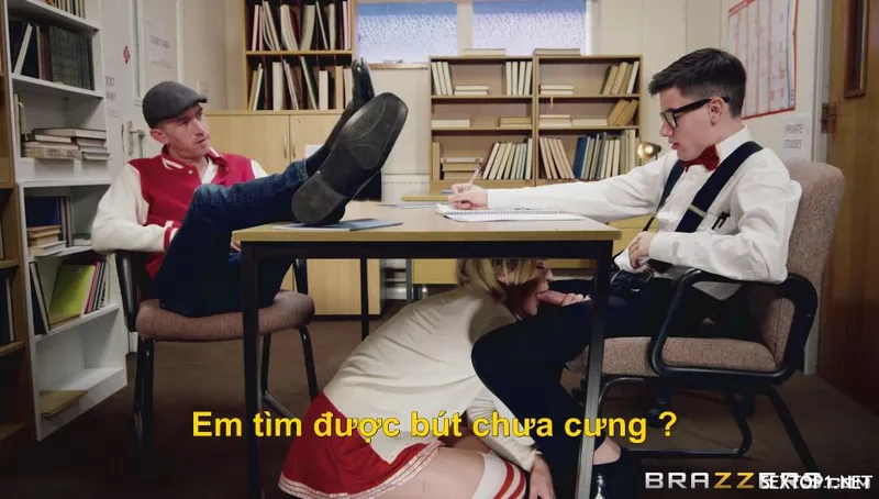 Chịch em người yêu tên đầu em người yêu ở trường vietsub